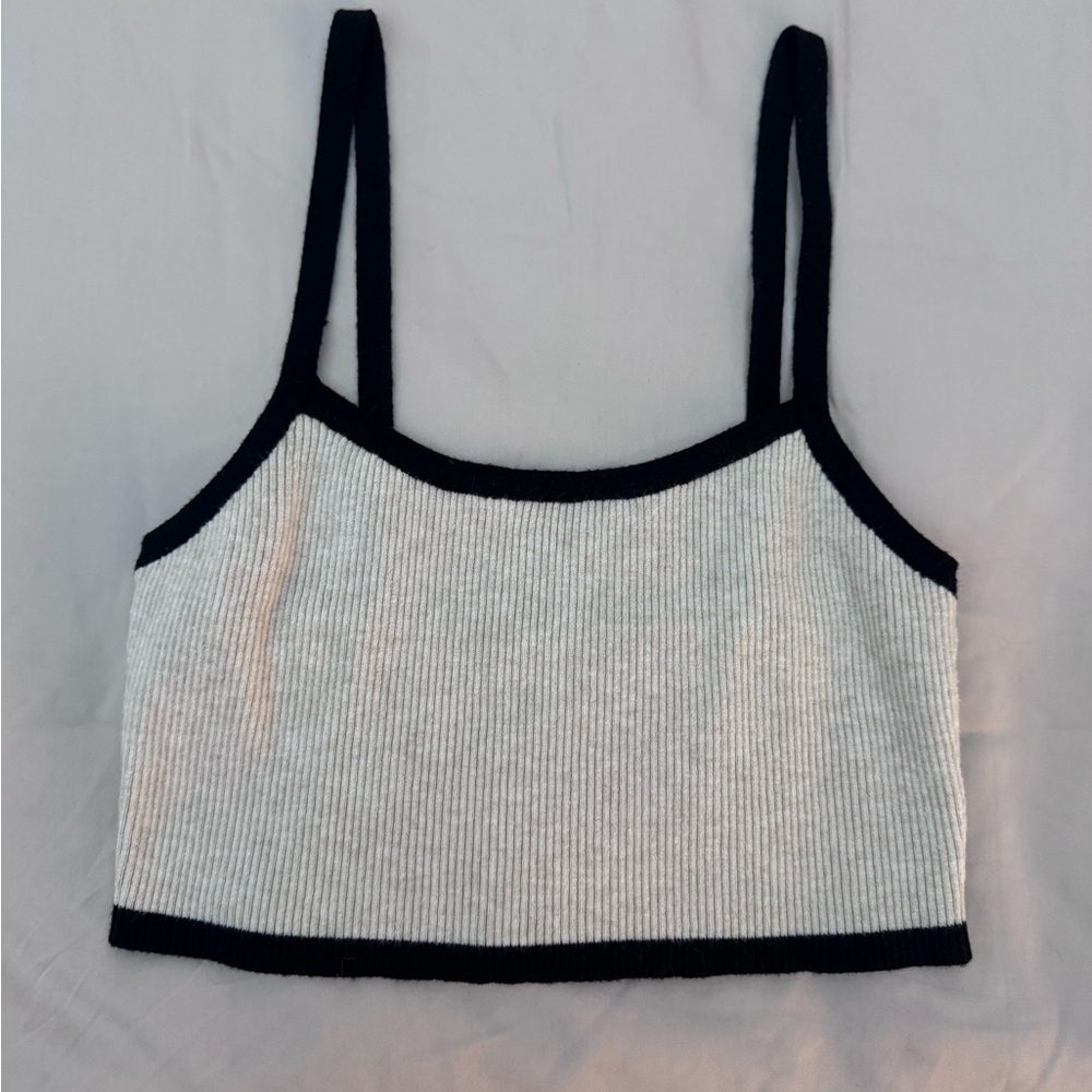Le Lis Black and Cream Ribbed Top